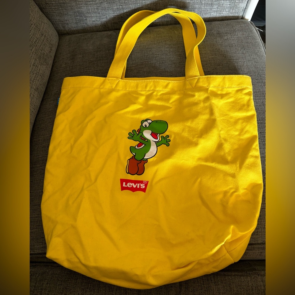 Levi’s x super Mario Yoshi tote bag